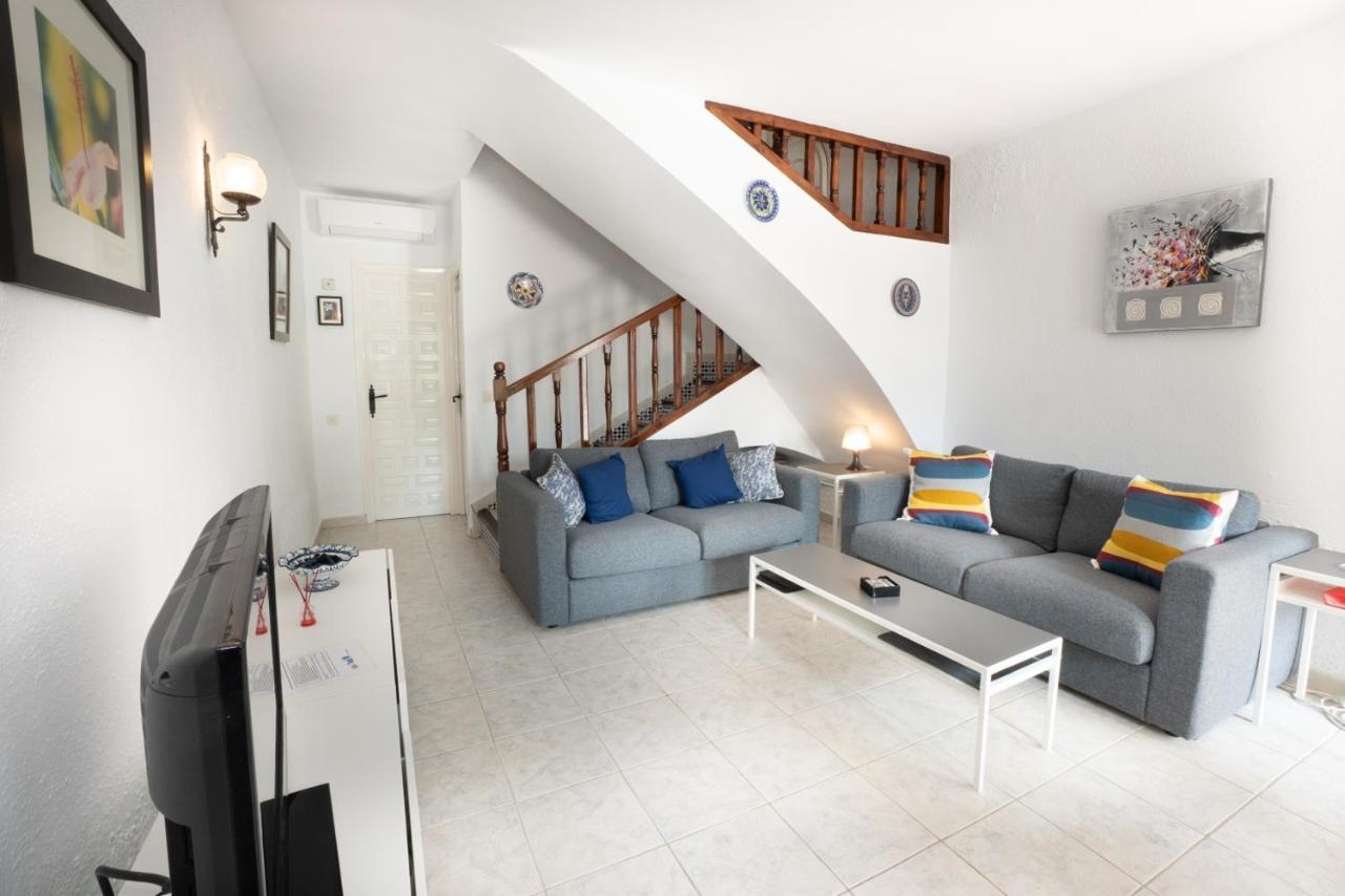 Nueva Nerja 71 Menyber Villa Buitenkant foto