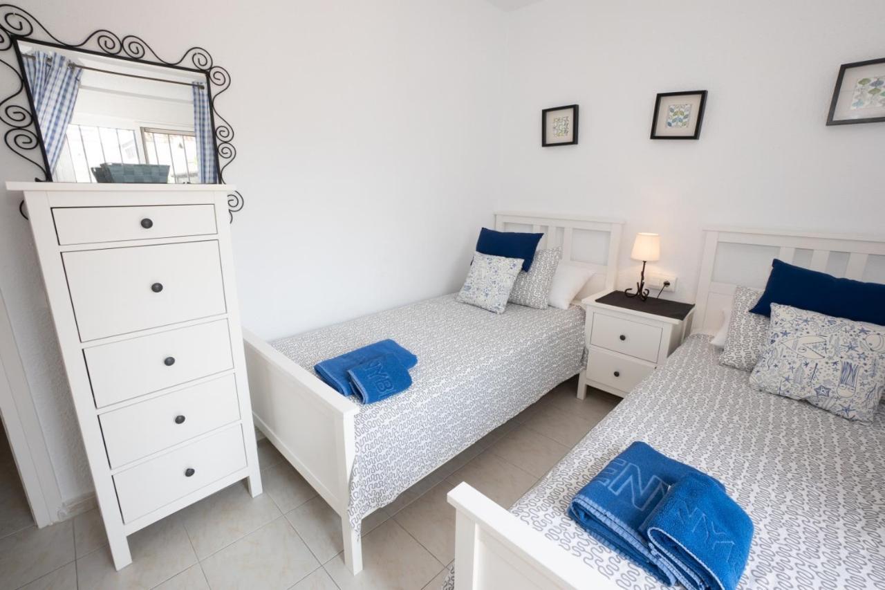 Nueva Nerja 71 Menyber Villa Buitenkant foto