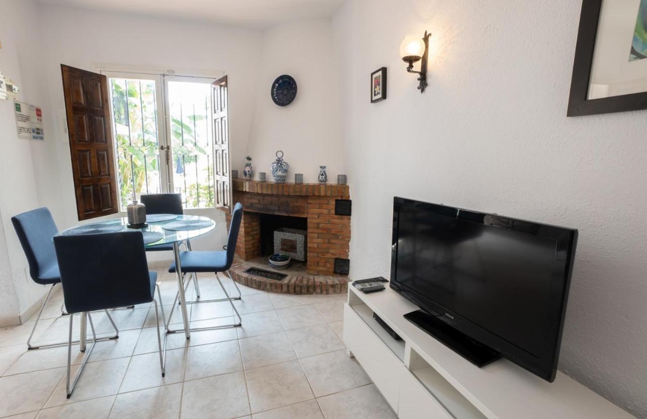 Nueva Nerja 71 Menyber Villa Buitenkant foto